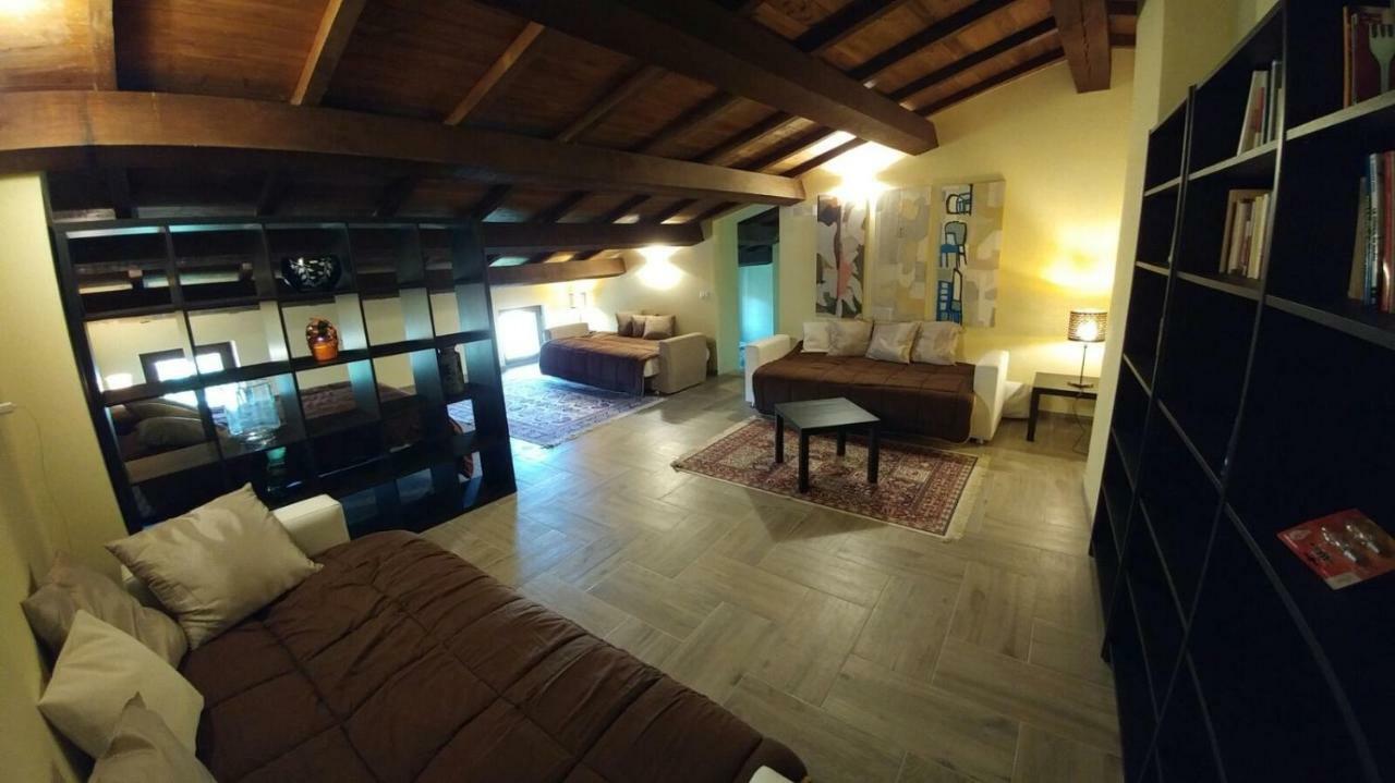 Casa Francesconi Vendégház Pietra Rossa Kültér fotó