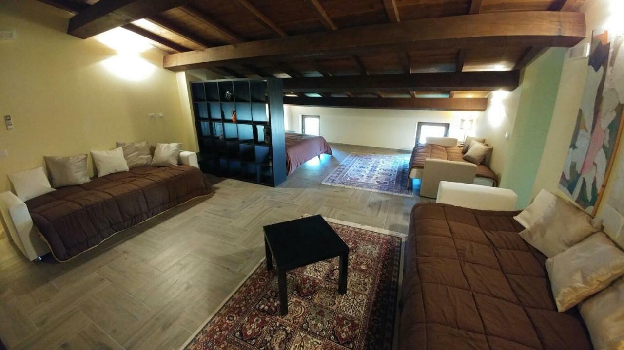 Casa Francesconi Vendégház Pietra Rossa Kültér fotó